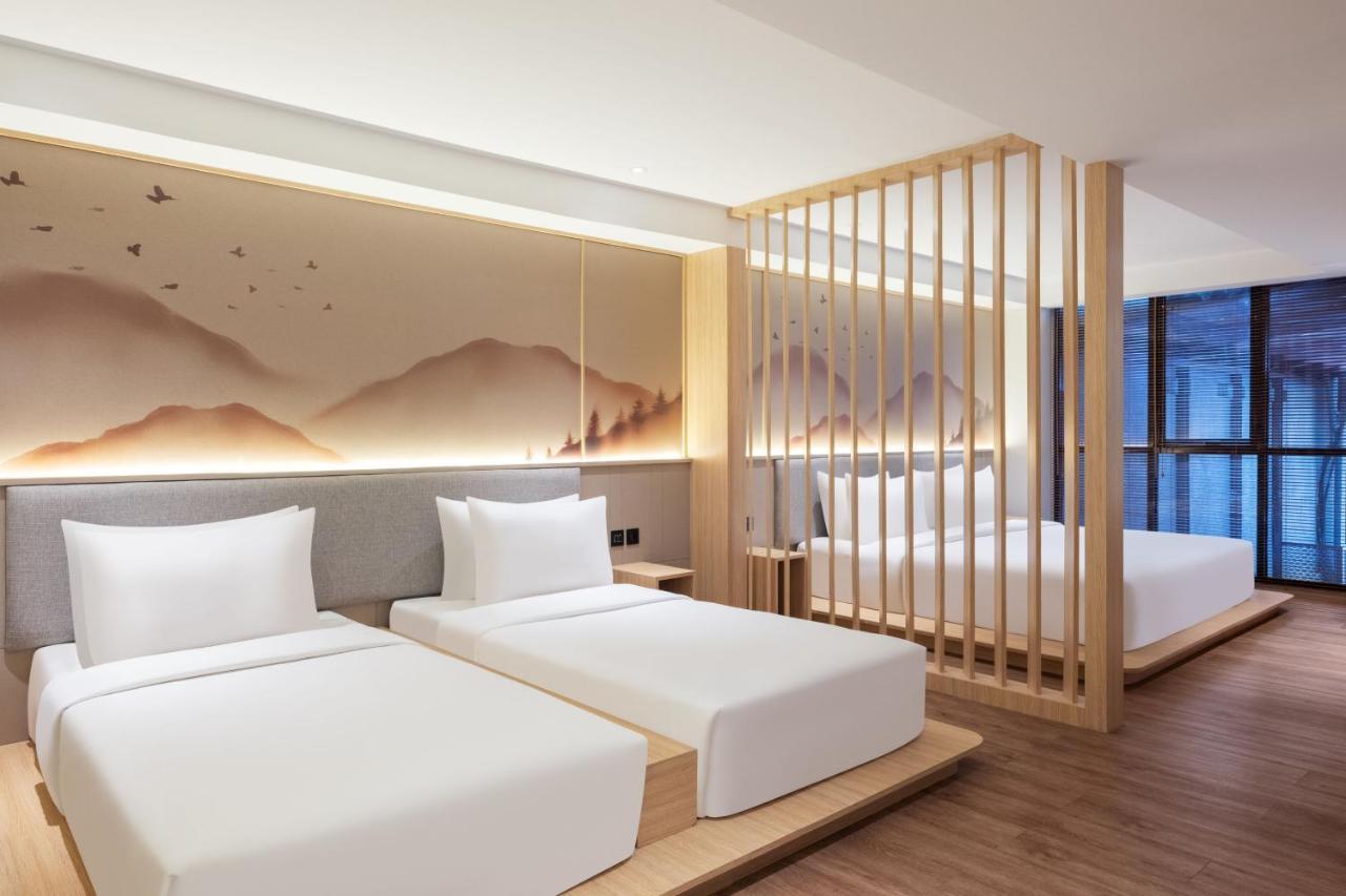 Hotel Santika Pasirkaliki Bandung Kültér fotó