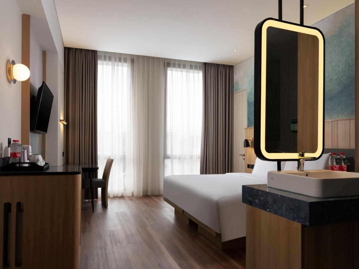 Hotel Santika Pasirkaliki Bandung Kültér fotó